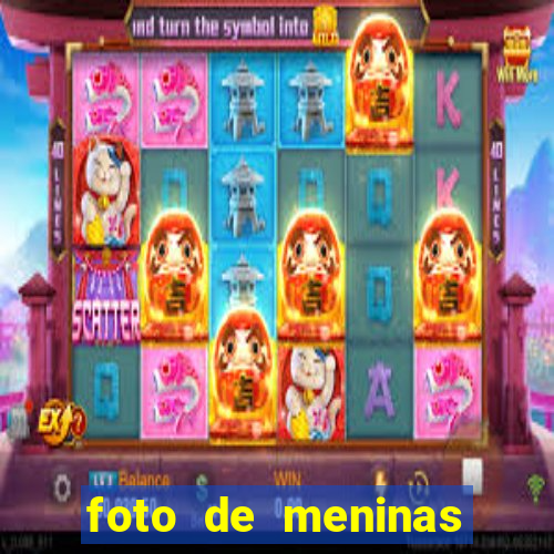 foto de meninas cacheadas no espelho